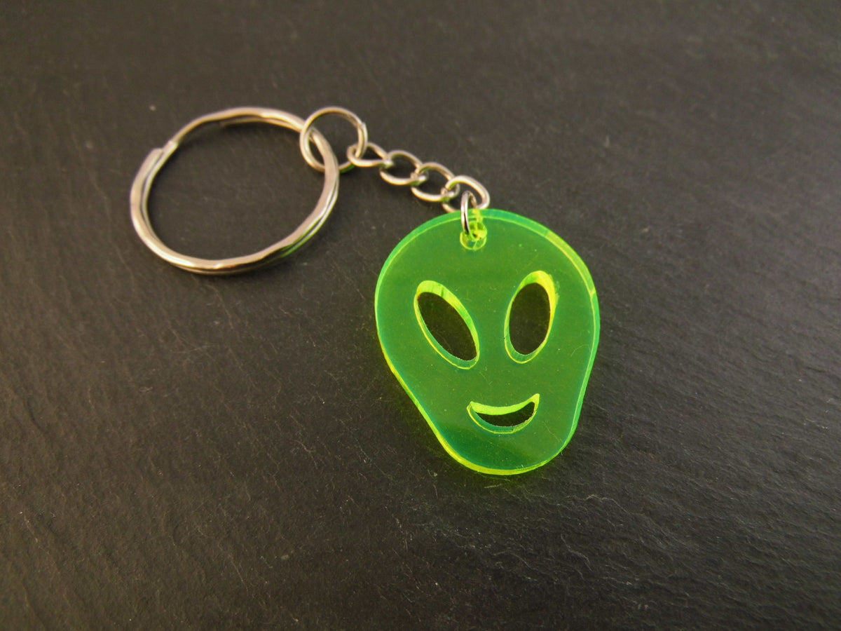 Schlüsselanhänger Alien fluoreszierend Taschenbaumler