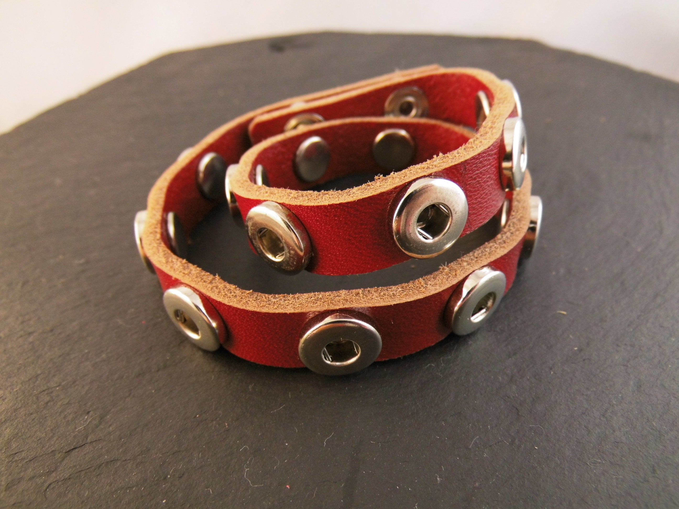 Mini Click Button Wickelarmband in verschiedenen Farben