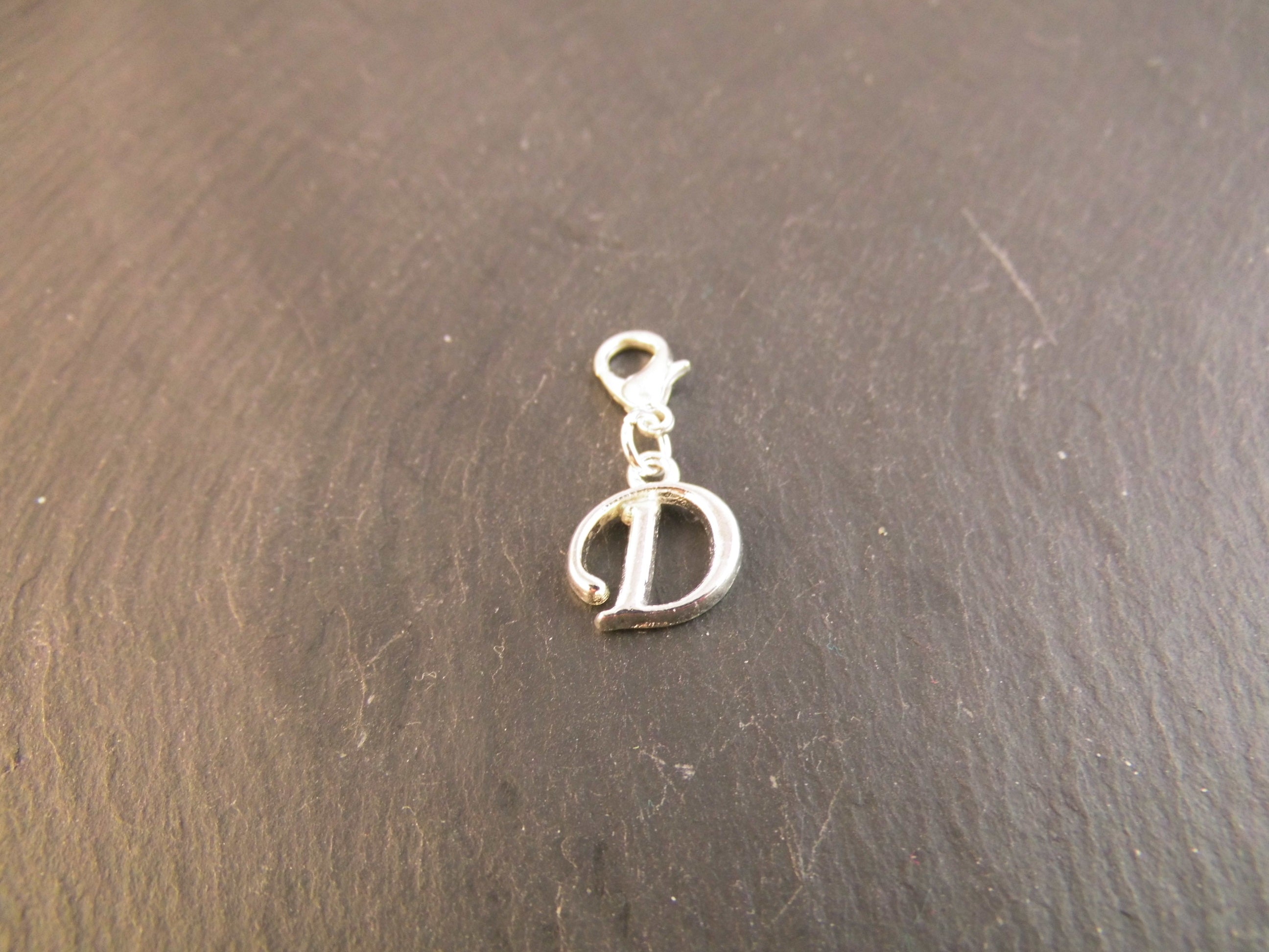 Charm Anhänger Bettelarmband Alphabet