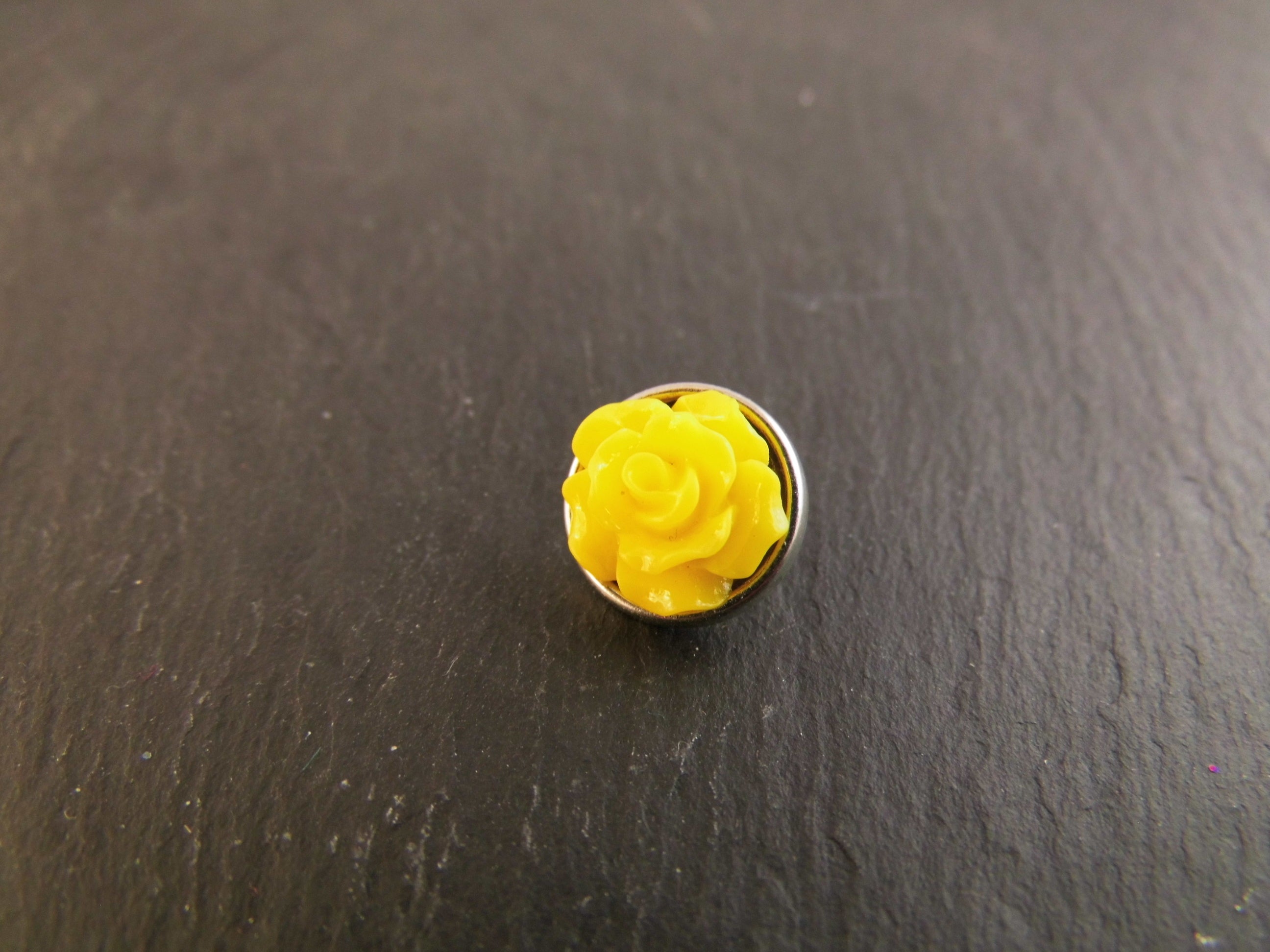 Mini Click Button Rose verschiedene Farben