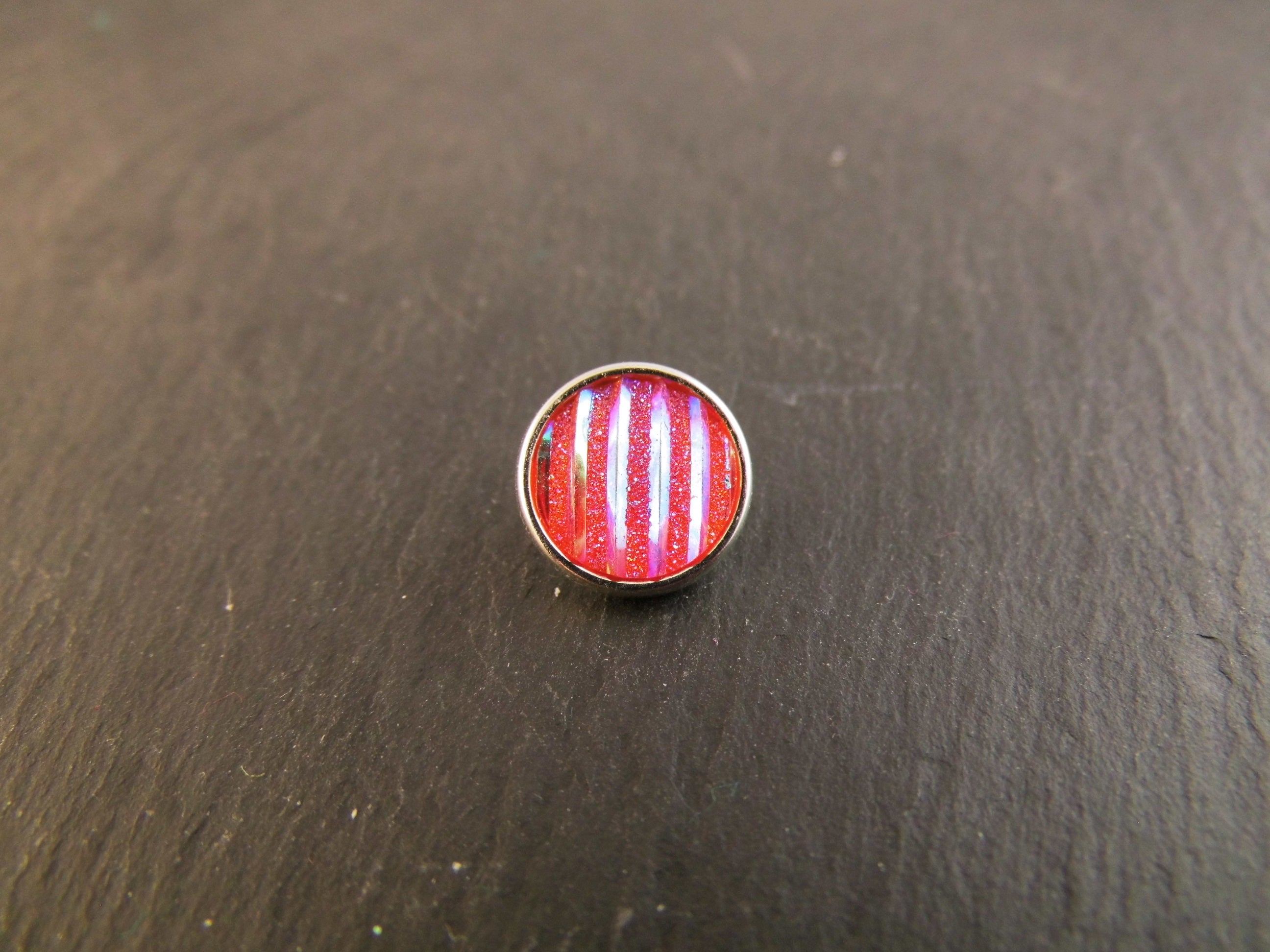Mini Click Button Glitzer Strichmuster verschiedene Farben