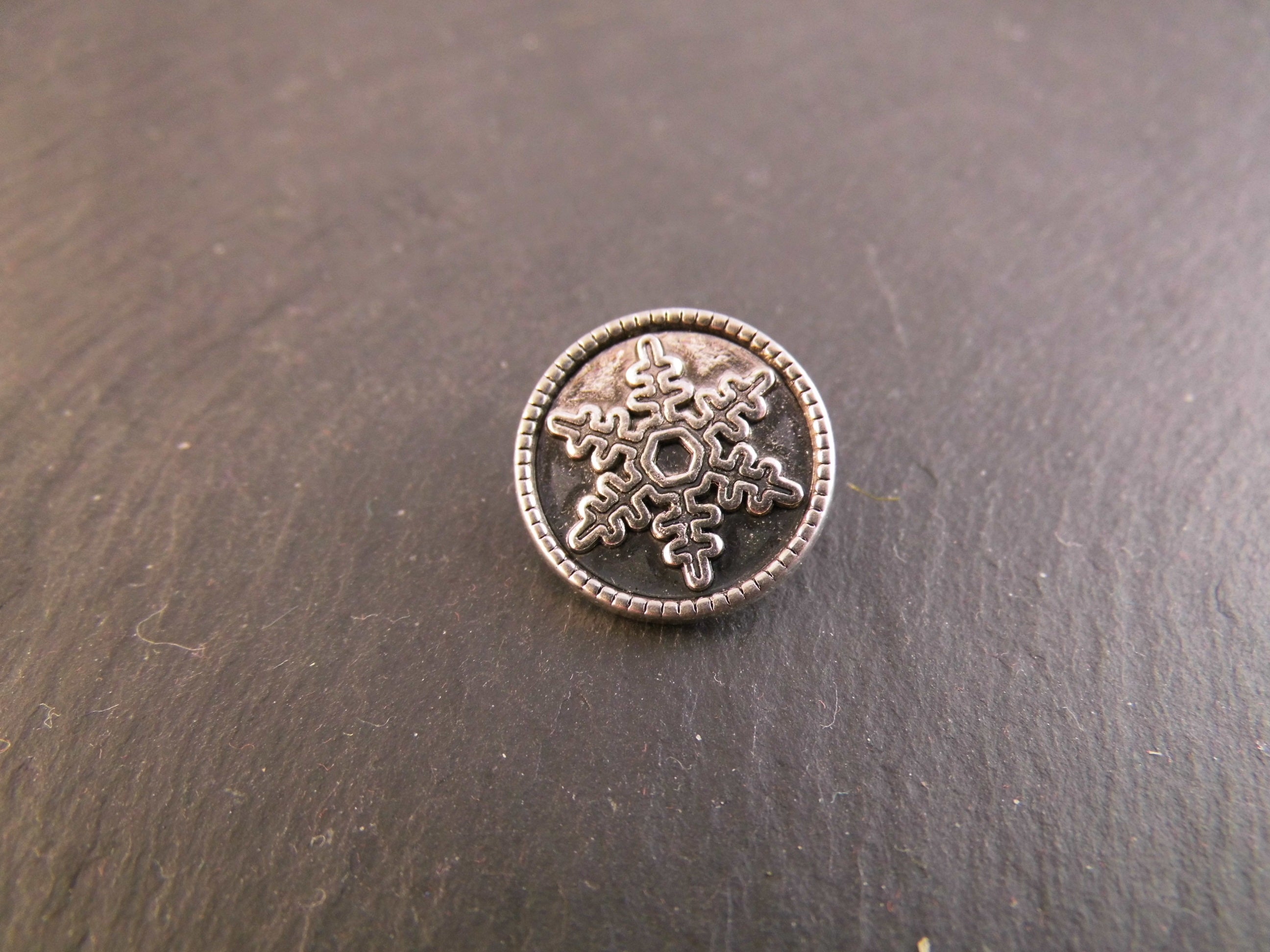 Click Button Metall verschiedene Motive