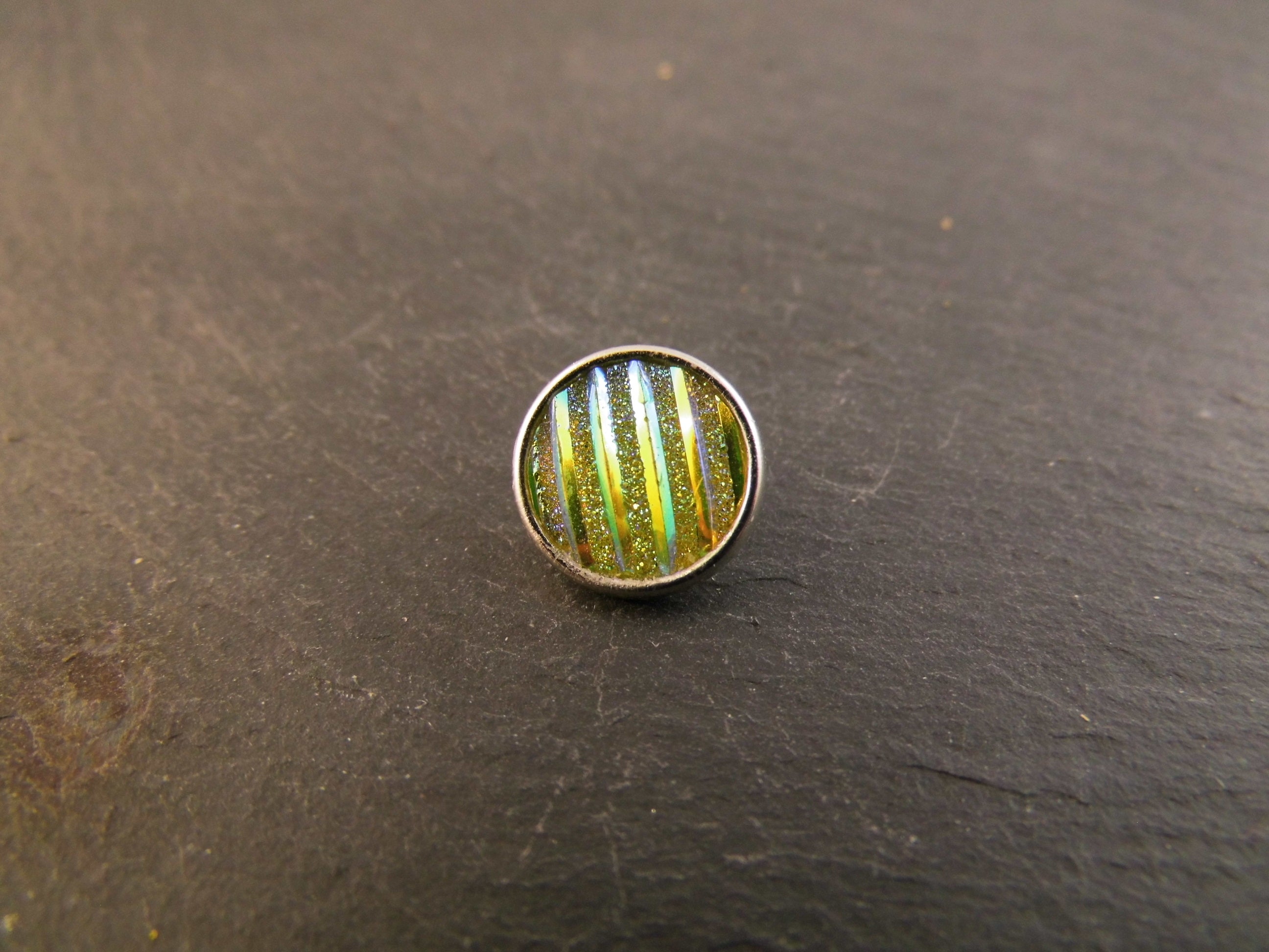 Mini Click Button Glitzer Strichmuster verschiedene Farben