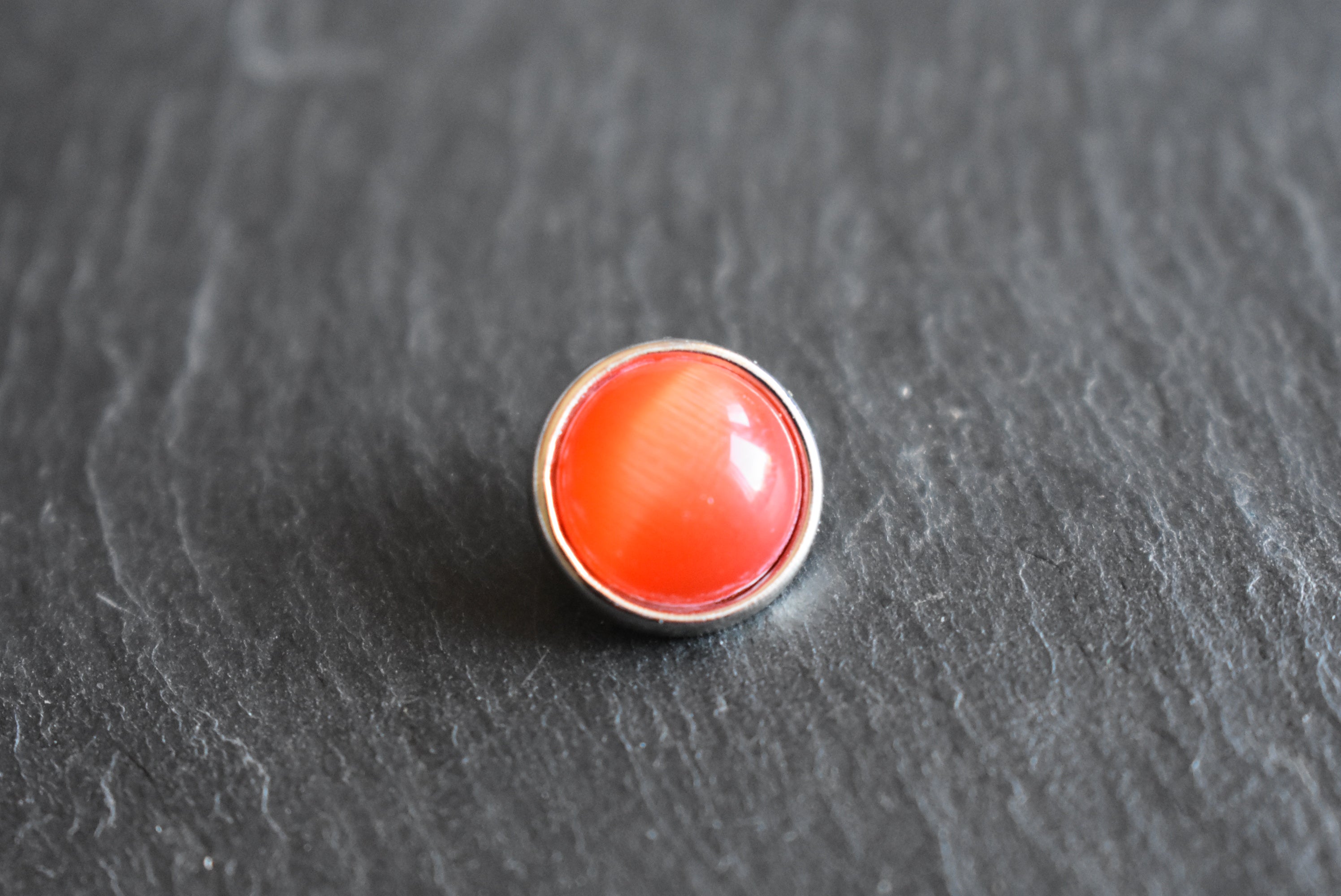 Mini Click Button Cateye Stein in verschiedenen Farben